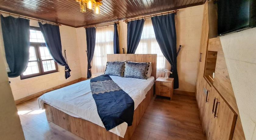 Levissi Boutique Hotel